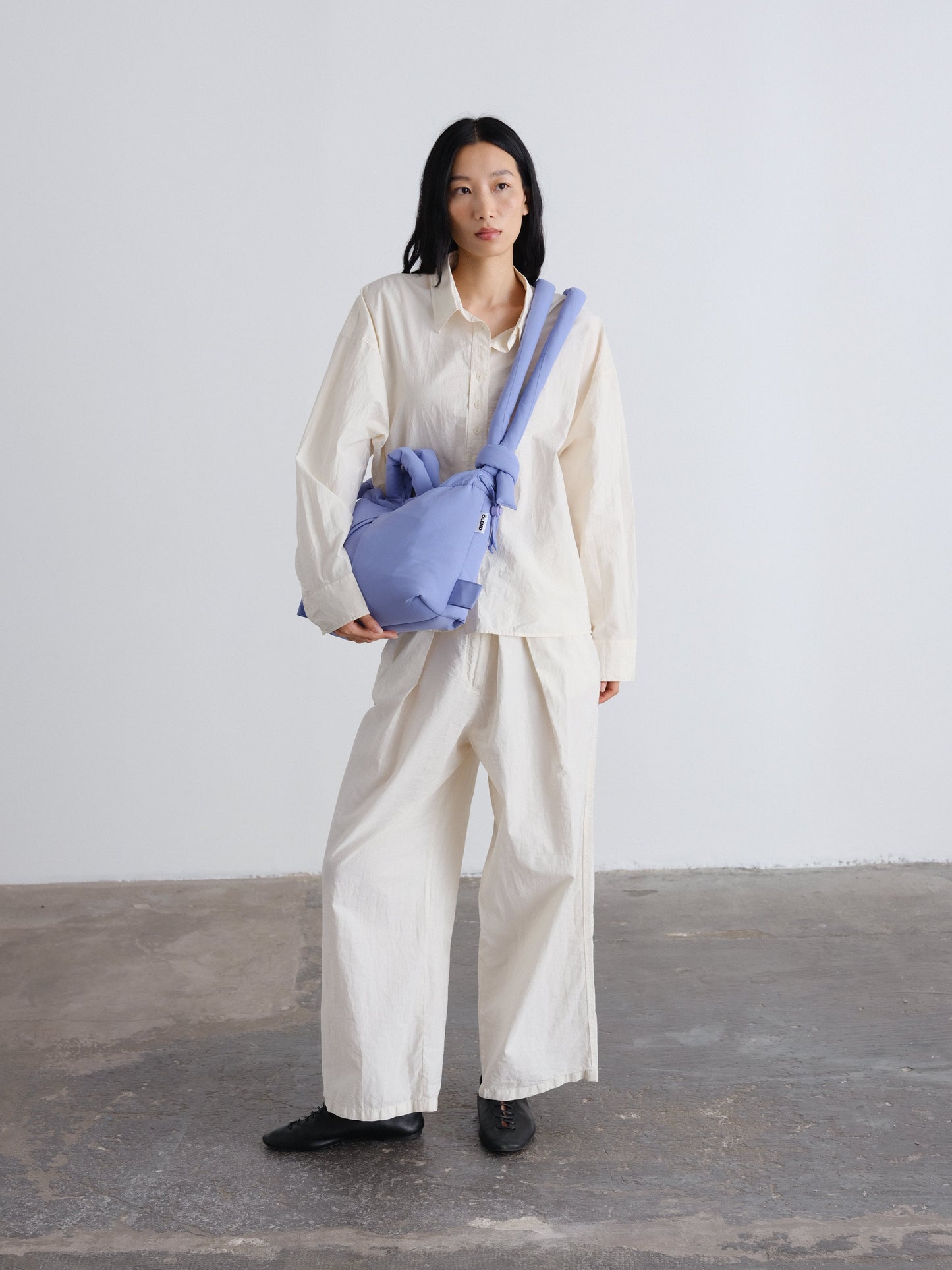 Compact Ona Soft Bag