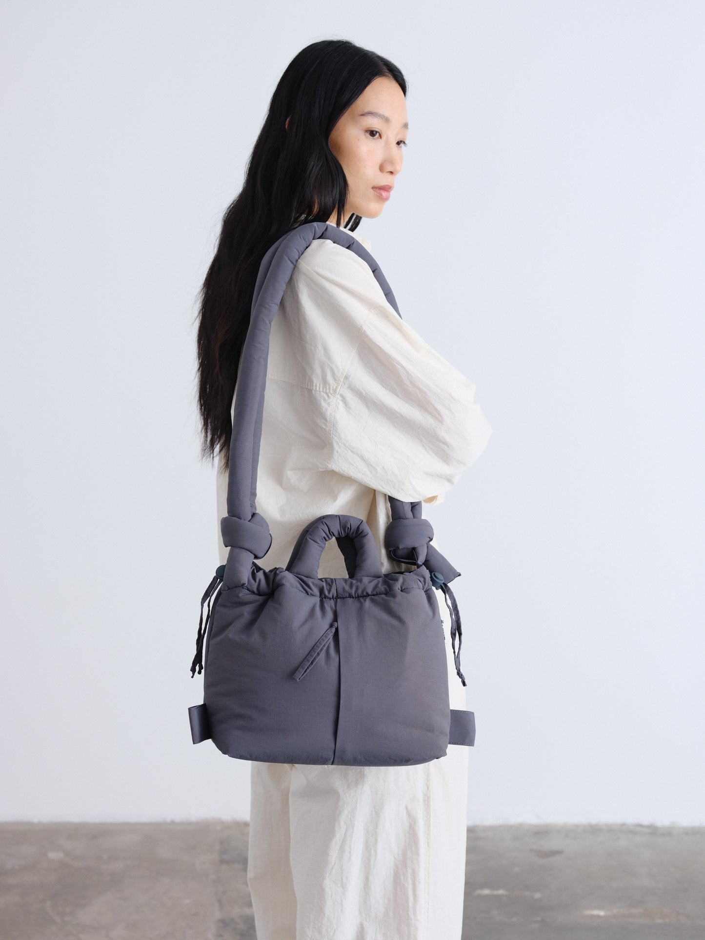 Compact Ona Soft Bag