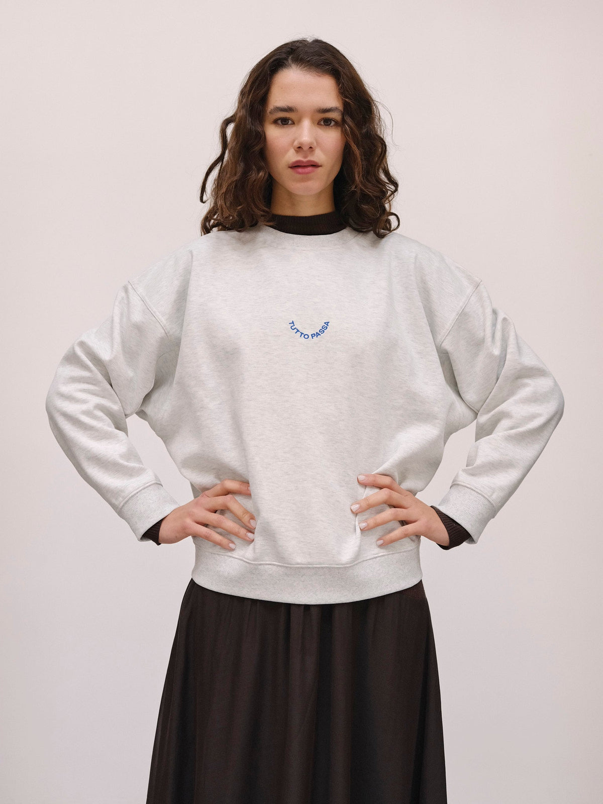 Sweatshirt